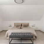 Luxury Marz Schwanau