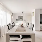 Luxury Marz Schwanau
