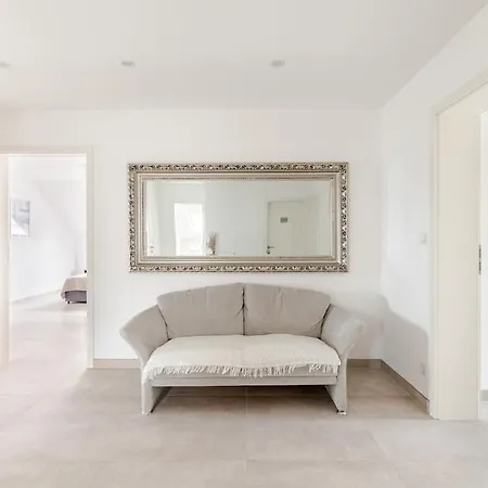 Luxury Marz Apartment